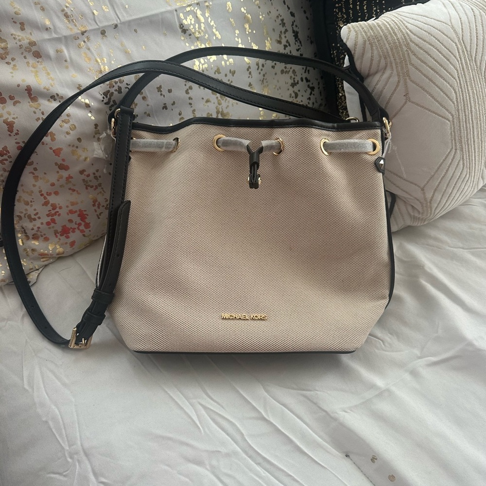 Michael Kors Cream and Black Women's Bag